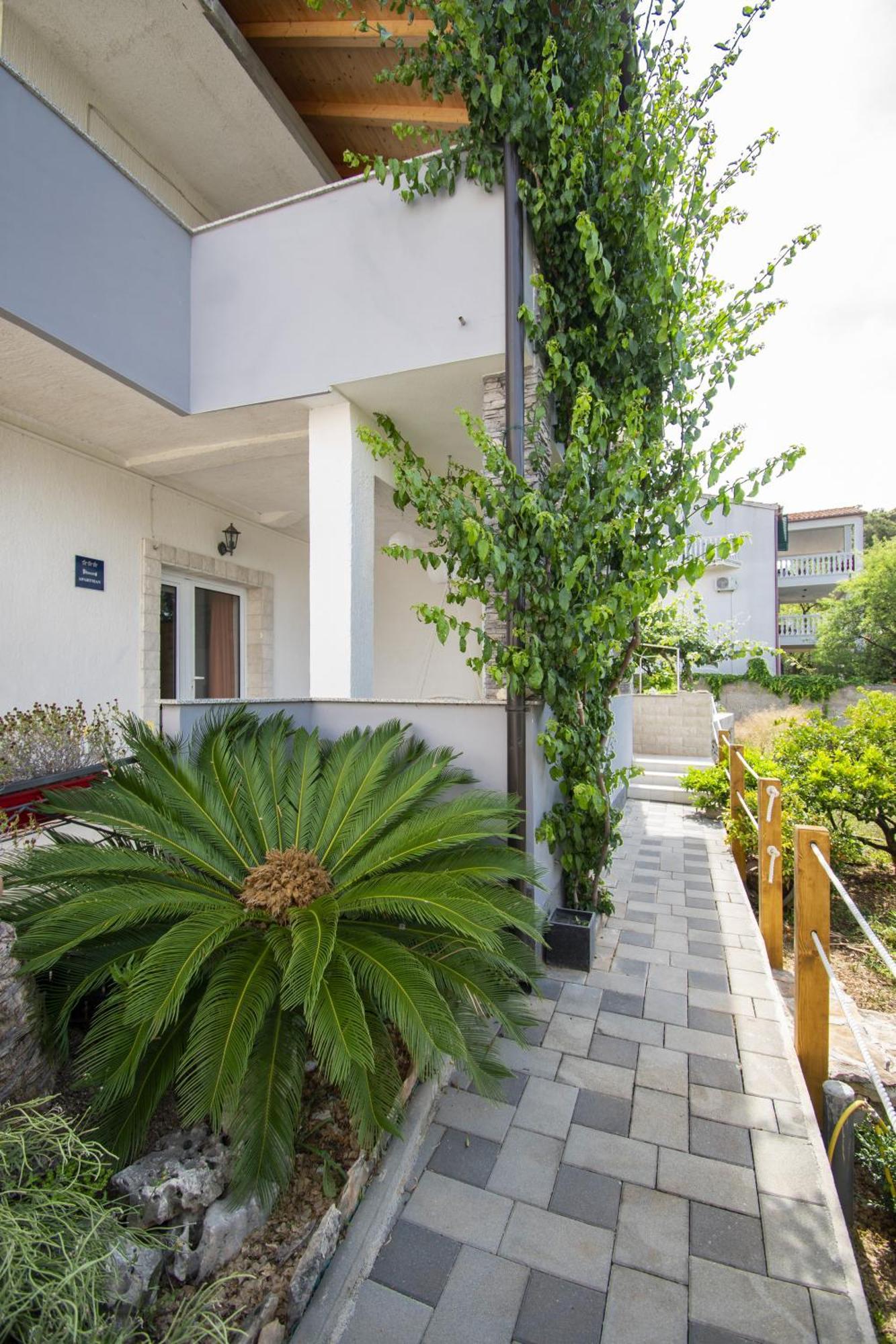 Apartments Alisa Brodarica  Quarto foto